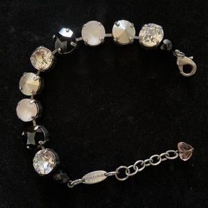 Sabika Classics Feminine Bracelet